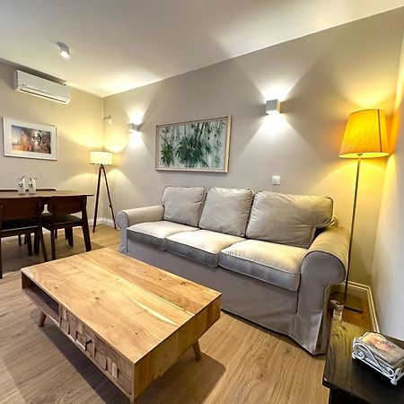 Queens Avenue Apartment เอเธนส์ ภายนอก รูปภาพ